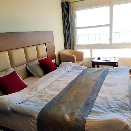 Hotel Samrat, Масурі Екстер'єр фото